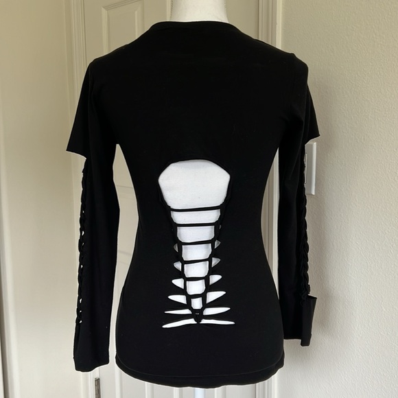 Sturgis 75th Annual Motorcycle Tee - Picture 2 of 4